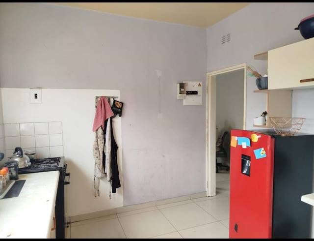 2 BEDROOM APARTMENT FOR SALE IN HADDON